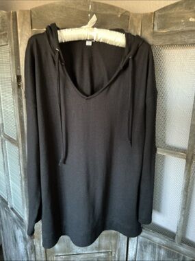 LuLaRoe Eliza style hoodie